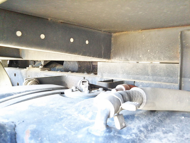 いすゞエルフダンプ小型（2t・3t）[写真12]