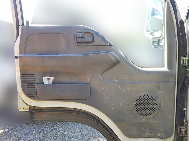 いすゞエルフダンプ小型（2t・3t）[写真20]