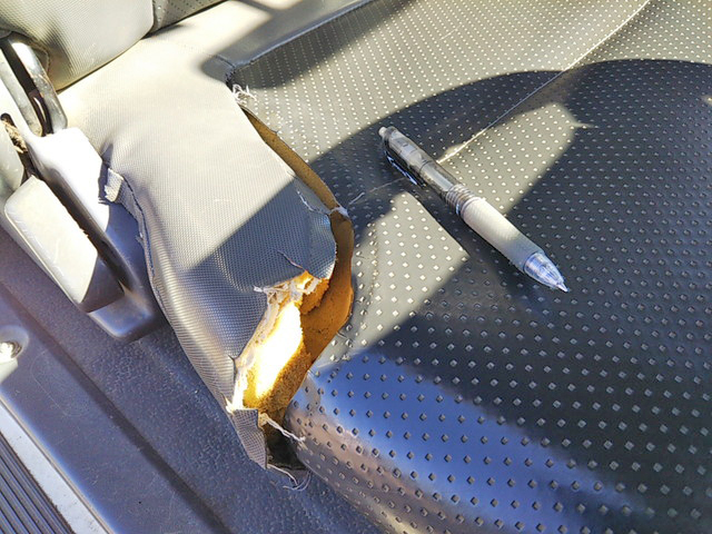 いすゞエルフダンプ小型（2t・3t）[写真24]