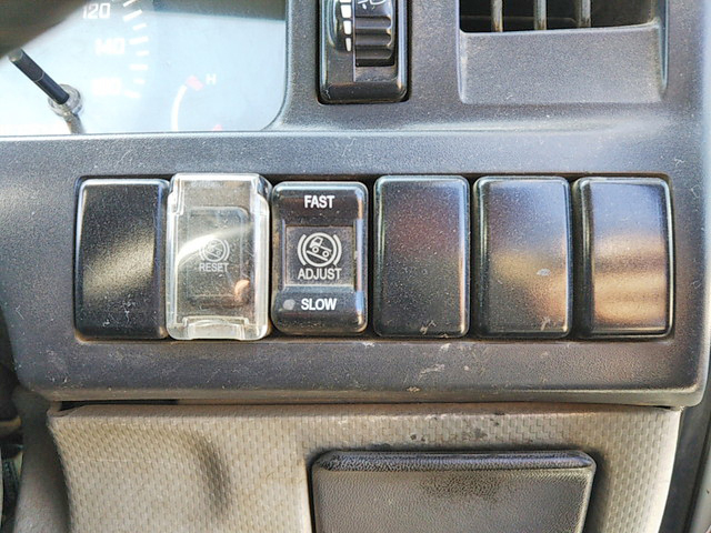 いすゞエルフダンプ小型（2t・3t）[写真31]