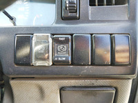 いすゞエルフダンプ小型（2t・3t）[写真31]