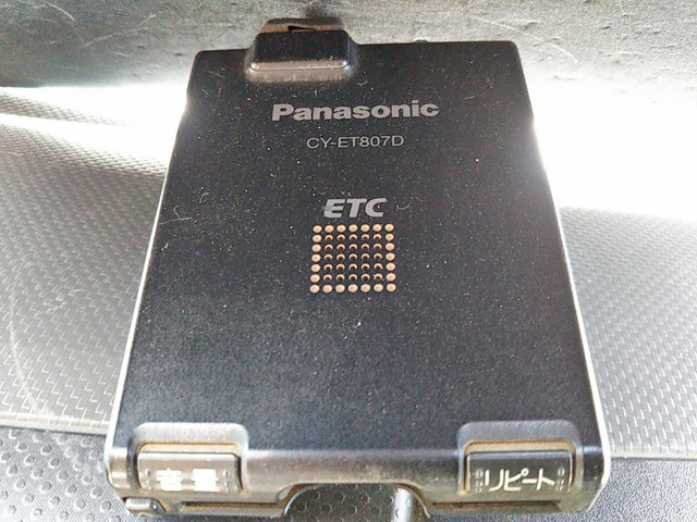 いすゞエルフダンプ小型（2t・3t）[写真33]