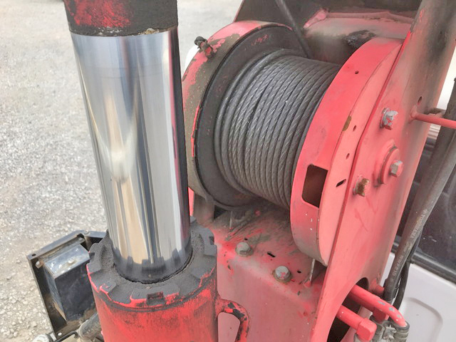 三菱ふそうキャンタークレーン3段小型（2t・3t）[写真17]