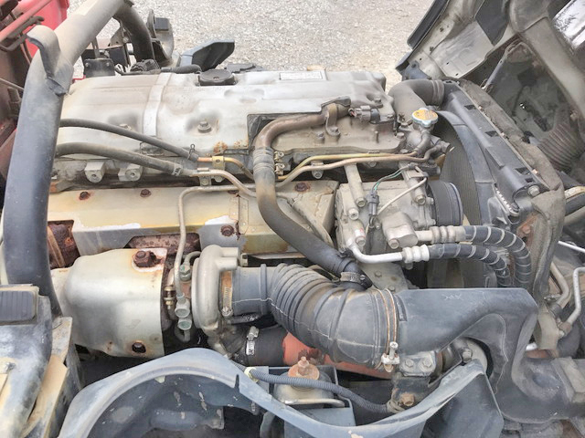 三菱ふそうキャンタークレーン3段小型（2t・3t）[写真28]