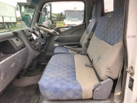 三菱ふそうキャンタークレーン3段小型（2t・3t）[写真34]