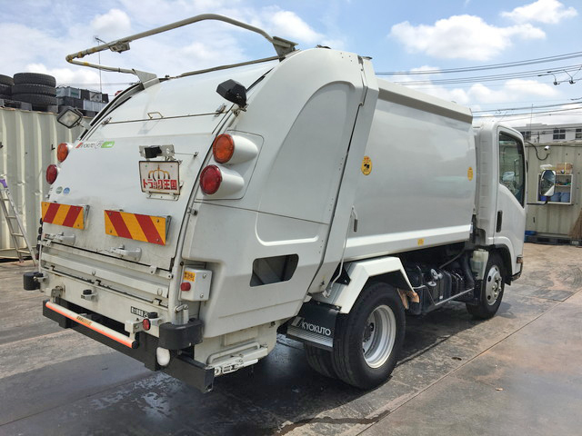 いすゞエルフパッカー車（塵芥車）小型（2t・3t）[写真02]