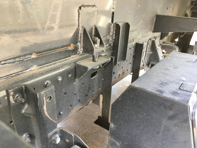 いすゞエルフパッカー車（塵芥車）小型（2t・3t）[写真20]