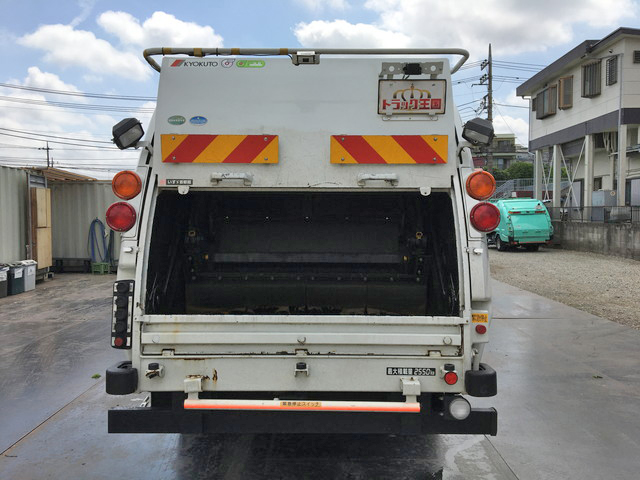 いすゞエルフパッカー車（塵芥車）小型（2t・3t）[写真09]