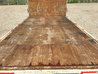 三菱ふそうキャンター平ボディ小型（2t・3t）[写真11]