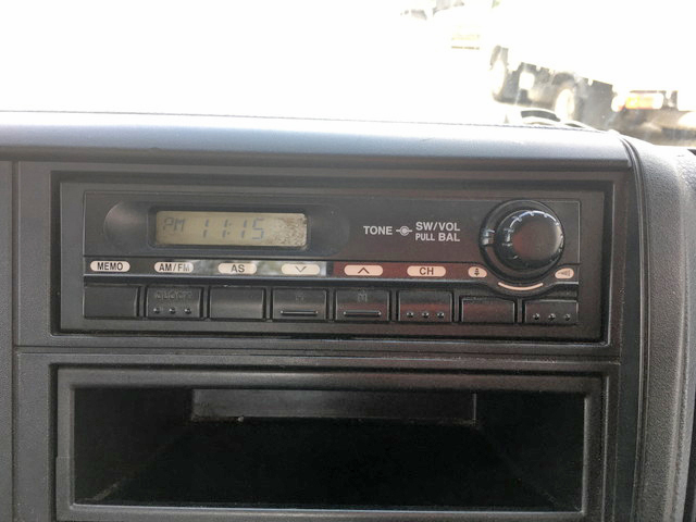 三菱ふそうキャンター平ボディ小型（2t・3t）[写真36]