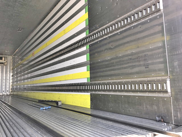 いすゞギガ冷凍車（冷蔵車）大型（10t）[写真12]