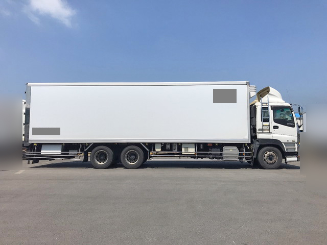 いすゞギガ冷凍車（冷蔵車）大型（10t）[写真05]