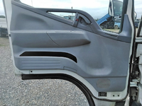 三菱ふそうキャンタークレーン3段小型（2t・3t）[写真31]