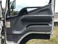 三菱ふそうキャンター冷凍車（冷蔵車）小型（2t・3t）[写真27]