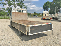 三菱ふそうキャンター平ボディ小型（2t・3t）[写真12]