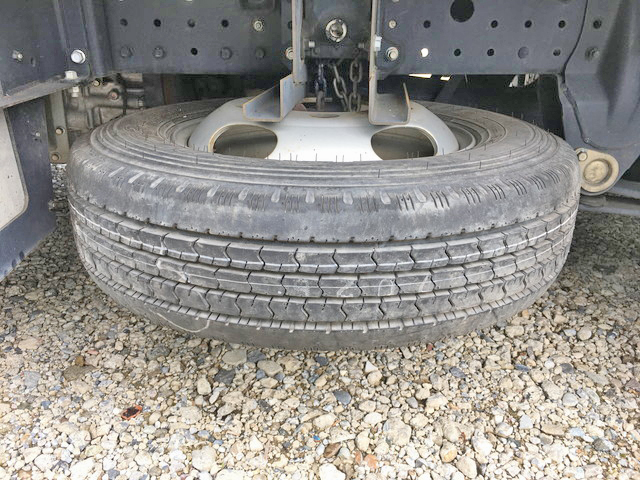 三菱ふそうキャンター平ボディ小型（2t・3t）[写真19]