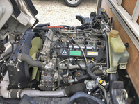 三菱ふそうキャンター平ボディ小型（2t・3t）[写真27]