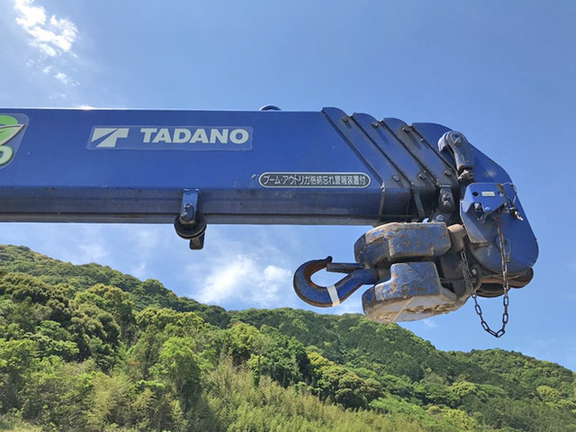 いすゞフォワードクレーン4段中型（4t）[写真13]