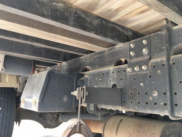 いすゞフォワードクレーン4段中型（4t）[写真22]