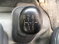 いすゞフォワードクレーン4段中型（4t）[写真37]