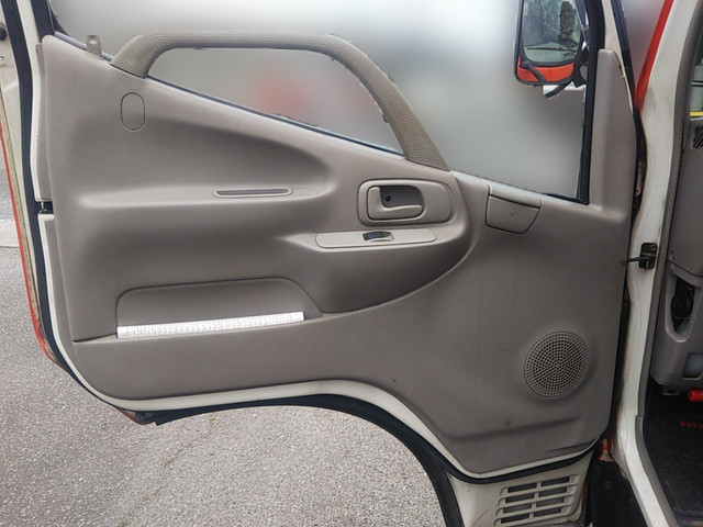 日野デュトロ平ボディ小型（2t・3t）[写真19]