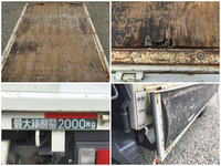 三菱ふそうキャンター平ボディ小型（2t・3t）[写真15]