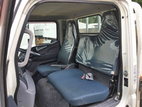 三菱ふそうキャンター平ボディ小型（2t・3t）[写真31]