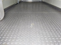 いすゞエルフ冷凍車（冷蔵車）小型（2t・3t）[写真16]