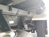 いすゞエルフ冷凍車（冷蔵車）小型（2t・3t）[写真25]