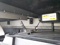 いすゞエルフ冷凍車（冷蔵車）小型（2t・3t）[写真26]