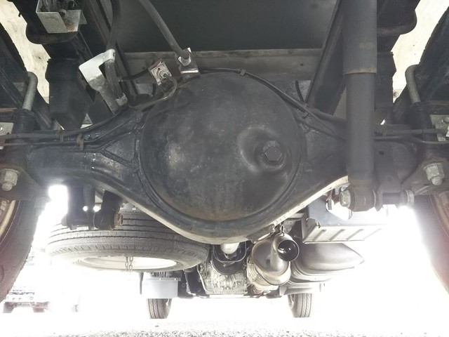 いすゞエルフ冷凍車（冷蔵車）小型（2t・3t）[写真27]