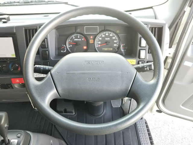 いすゞエルフ冷凍車（冷蔵車）小型（2t・3t）[写真36]