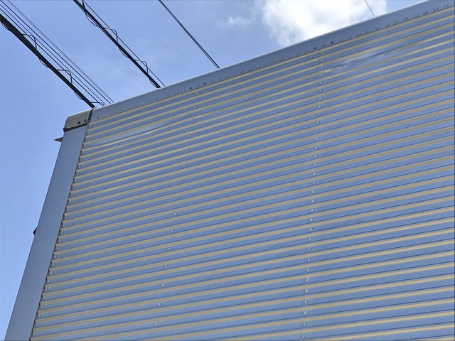 三菱ふそうファイターアルミウイング中型（4t）[写真18]