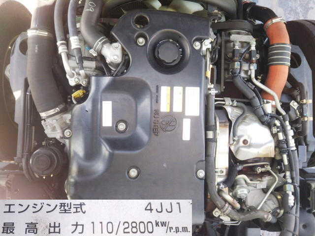 いすゞエルフ冷凍車（冷蔵車）小型（2t・3t）[写真26]