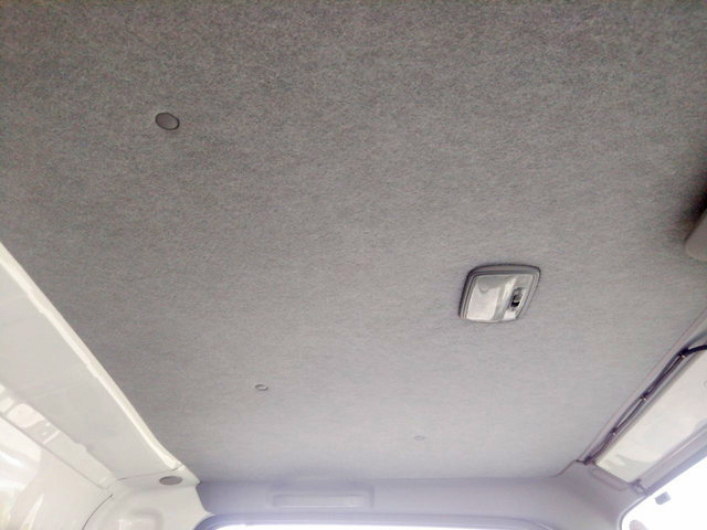 いすゞエルフ冷凍車（冷蔵車）小型（2t・3t）[写真33]