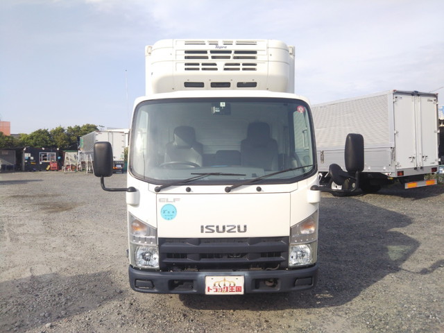 いすゞエルフ冷凍車（冷蔵車）小型（2t・3t）[写真08]