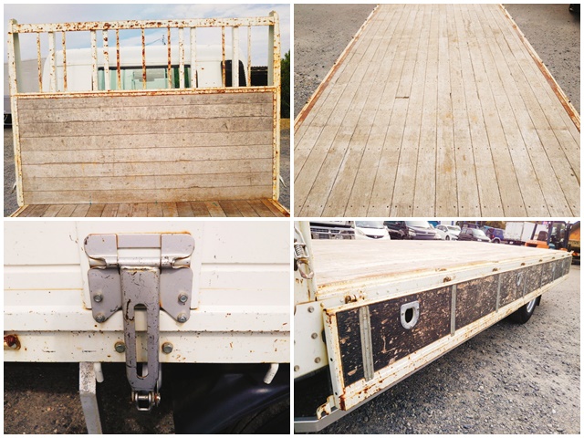 三菱ふそうキャンター平ボディ小型（2t・3t）[写真11]