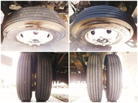 三菱ふそうキャンター平ボディ小型（2t・3t）[写真17]