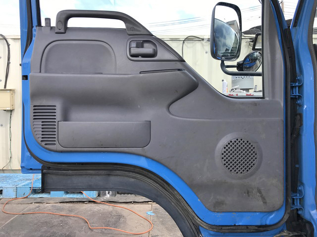 いすゞエルフローダーダンプ小型（2t・3t）[写真28]