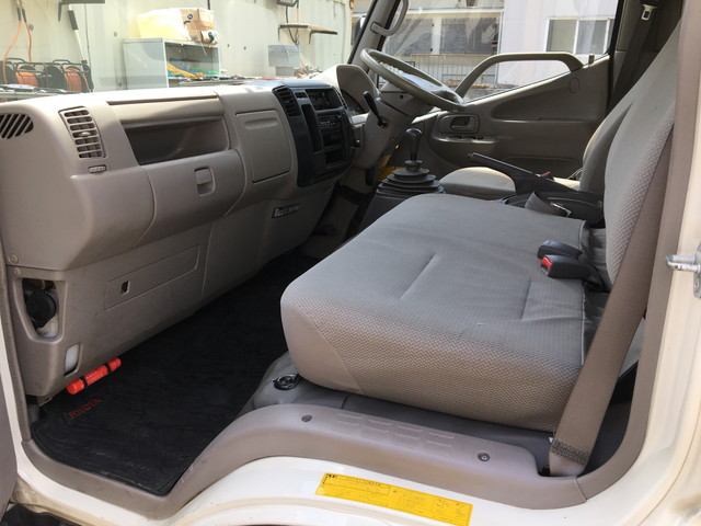 トヨタトヨエースセーフティローダー小型（2t・3t）[写真22]