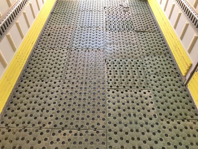 三菱ふそうキャンター冷凍車（冷蔵車）小型（2t・3t）[写真16]