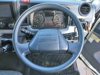 三菱ふそうキャンター冷凍車（冷蔵車）小型（2t・3t）[写真37]