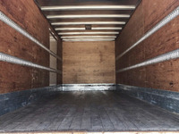 UDトラックスコンドルアルミバン中型（4t）[写真13]