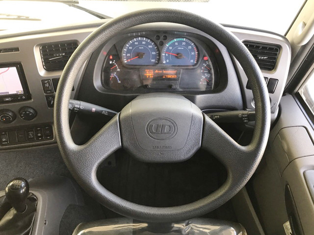 UDトラックスコンドルアルミバン中型（4t）[写真37]