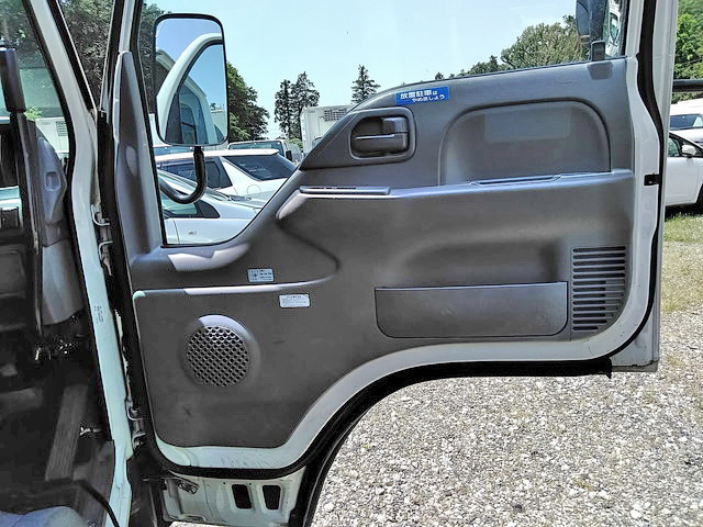 いすゞエルフ高所作業車小型（2t・3t）[写真29]