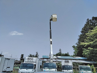 いすゞエルフ高所作業車小型（2t・3t）[写真08]