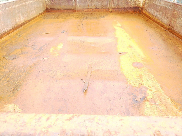 いすゞフォワードダンプ中型（4t）[写真11]