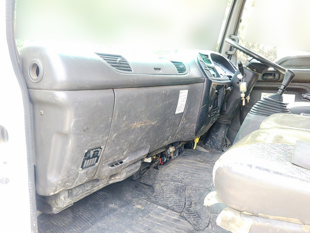 いすゞフォワードダンプ中型（4t）[写真32]