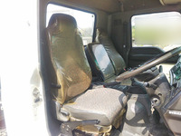 いすゞフォワードダンプ中型（4t）[写真33]