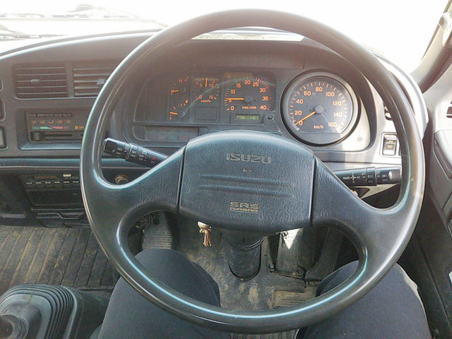 いすゞフォワードダンプ中型（4t）[写真36]